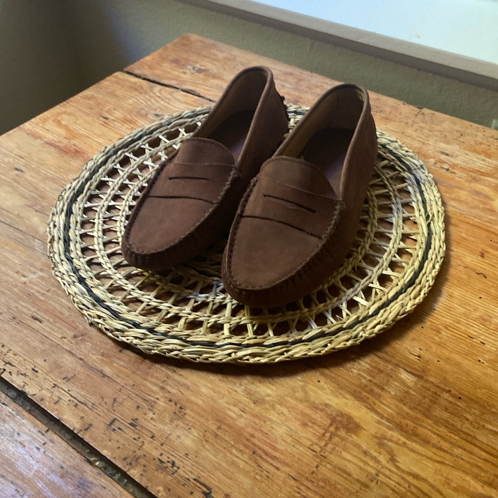 Never used/ no tag Brown women moccasin